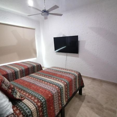 Casa Dahlia 2 Acomodação com café da manhã Mazatlán Exterior foto